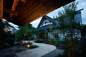 赤湯温泉『山形座 瀧波』